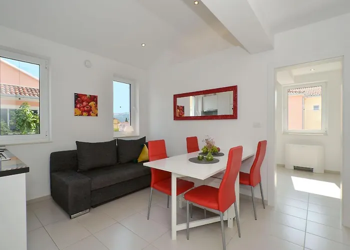 Apartment Maros Marina