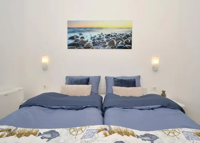 Maros Apartment *